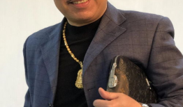 李大强主演的电视剧,传奇人生，荧幕风采